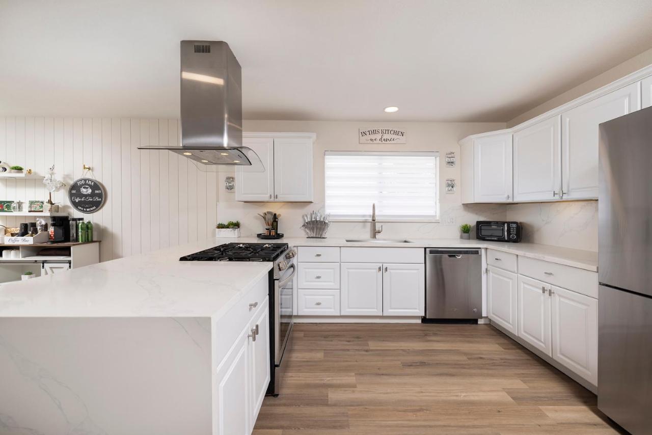 Single Story Minutes From Summerlin With Rv Parking & Dog Friendly Лас-Вегас Экстерьер фото